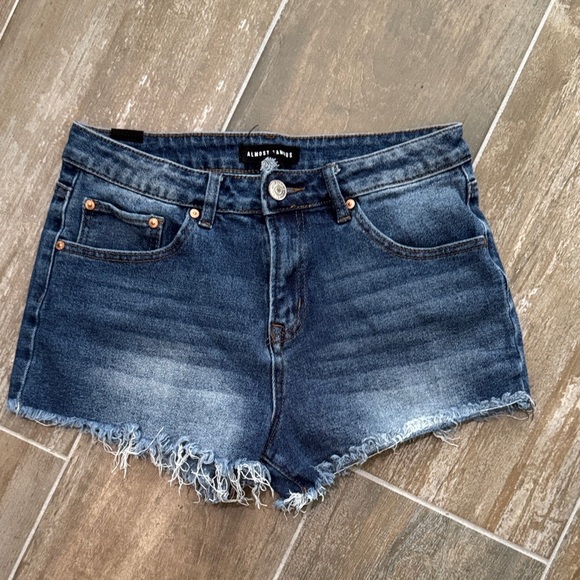 Almost Famous Dark Blue Jean Shorts - Picture 1 of 8